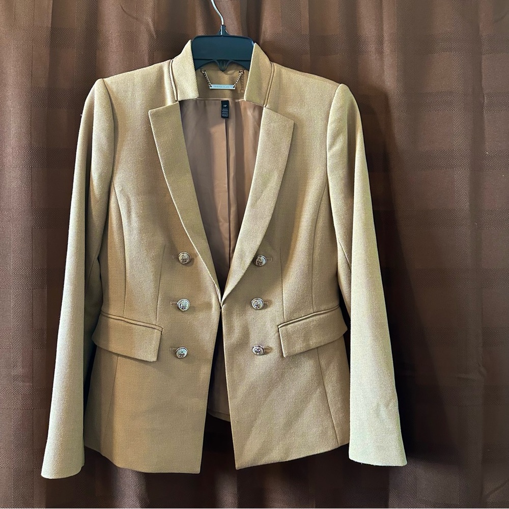 White House Black Market Tan Blazer - Picture 4 of 11